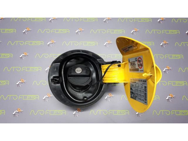 Б/у лючок бензобака 6J3809905 для Seat Ibiza V Б/у лючок бензобака 6J3809905 для Seat Ibiza V