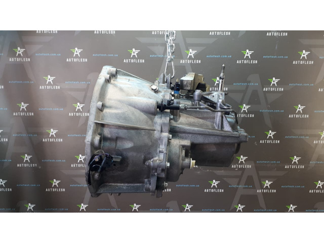 Б/у КПП/ коробка передач ND0002/ 8200128325, 1.9 dCi для Renault Grand Scenic II/ Megane II/ Scenic II Б/у КПП/ коробка передач ND0002/ 8200128325, 1.9 dCi для Renault Grand Scenic II/ Megane II/ Scenic II