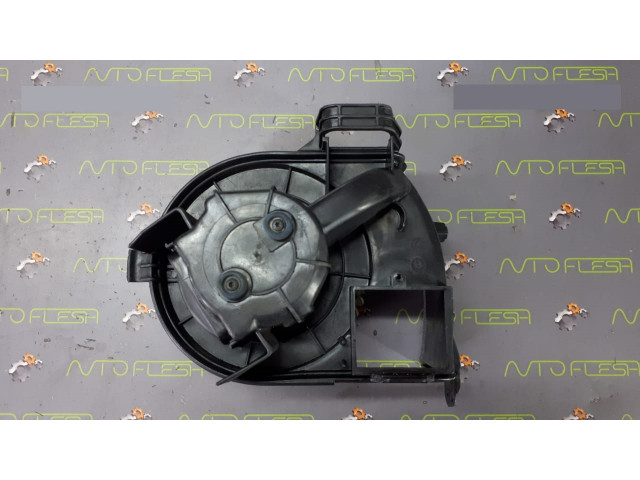 Б/у моторчик печки 5D7220300, 7701050894 для Renault Clio II/ Kangoo/ Thalia I