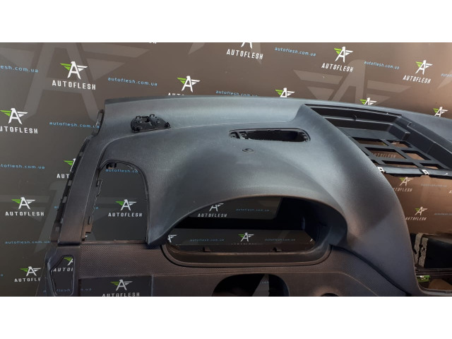Б/у торпеда/ консоль/ панель безопасности/ airbag для Mercedes Vito Б/у торпеда/ консоль/ панель безопасности/ airbag для Mercedes Vito