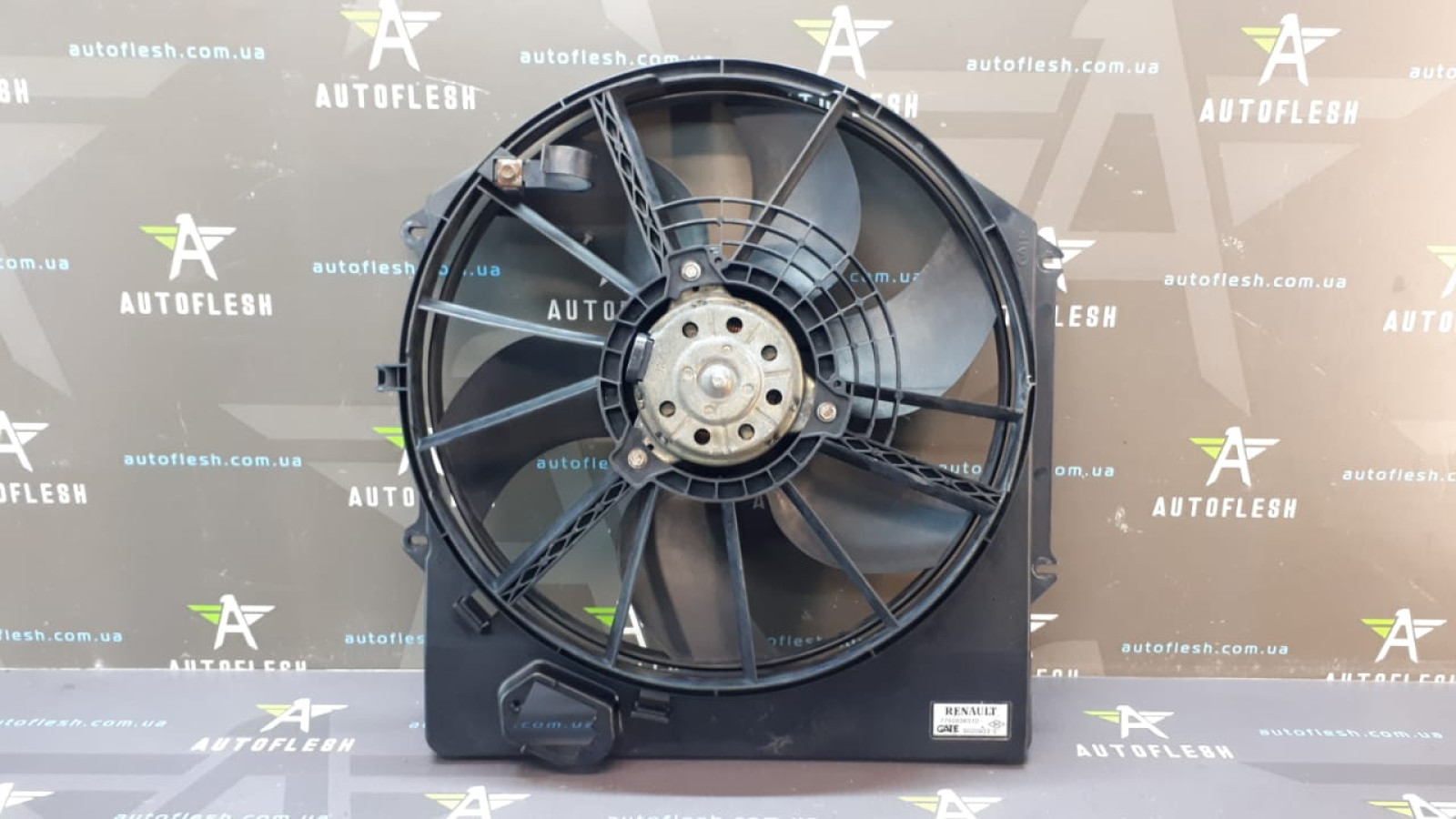 Б/у вентилятор радиатора 7700836310, 1.9 D для Renault Clio II