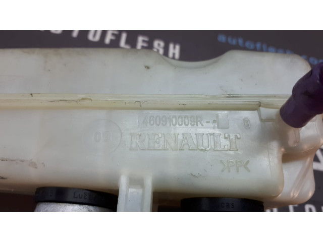 Б/у главный тормозной цилиндр 460115826R, 460910009R для Renault Grand Scenic III/ Megane III/ Scenic III Б/у главный тормозной цилиндр 460115826R, 460910009R для Renault Grand Scenic III/ Megane III/ Scenic III