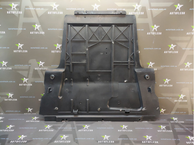 Б/в захист двигуна 8200115689, 8200115687 для Renault Grand Scenic II/ Megane II/ Scenic II Б/в захист двигуна 8200115689, 8200115687 для Renault Grand Scenic II/ Megane II/ Scenic II