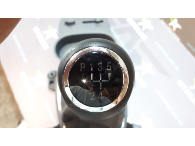 Б/у кулиса КПП в сборе 1607319, 5738057, 460029937 для Opel Corsa D Б/у кулиса КПП в сборе 1607319, 5738057, 460029937 для Opel Corsa D