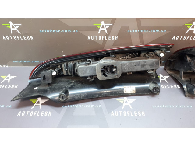 Б/у фонарь задний правый-левый 8200394722, 8200394724 для Renault Espace IV Б/у фонарь задний правый-левый 8200394722, 8200394724 для Renault Espace IV