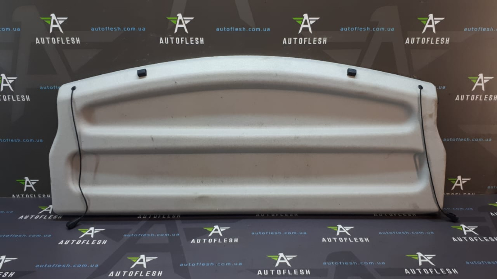 Б/у полка багажника 794203271R для Renault Zoe Б/у полка багажника 794203271R для Renault Zoe
