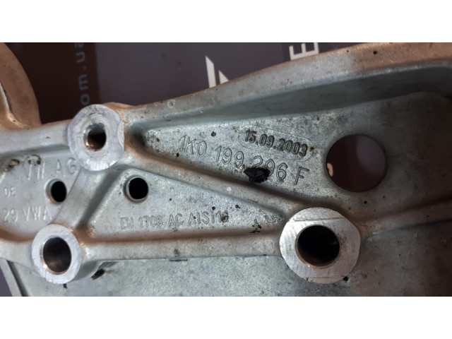 Б/у кронштейн рычага переднего 1K0199295F, 1K0199296F для Audi/ Seat/ Skoda/ Volkswagen Б/у кронштейн рычага переднего 1K0199295F, 1K0199296F для Audi/ Seat/ Skoda/ Volkswagen