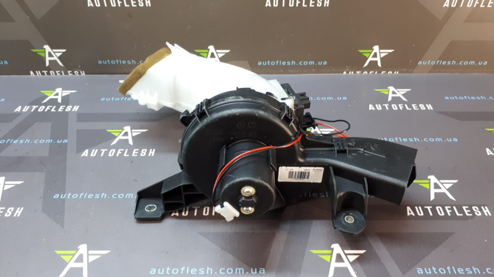 Б/у моторчик печки 173510100, 173510000 для Citroen C4 Grand Picasso/ C4 Picasso