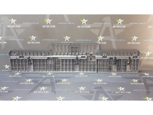 Б/у накладка багажника/ порог багажника 8200538322 для Mercedes Citan/ Renault Kangoo II Б/у накладка багажника/ порог багажника 8200538322 для Mercedes Citan/ Renault Kangoo II