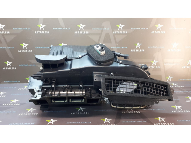 Б/у корпус печки/ радиатор печки/ печка 271107284R, 271150001R, 271200001R для Renault Laguna III Б/у корпус печки/ радиатор печки/ печка 271107284R, 271150001R, 271200001R для Renault Laguna III