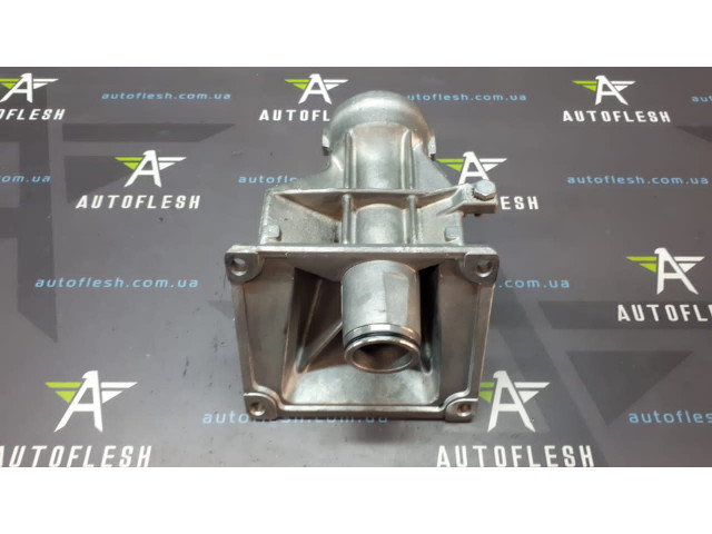 Б/у опорный кронштейн 31507516066, 75160673153 для BMW X3 Б/у опорный кронштейн 31507516066, 75160673153 для BMW X3