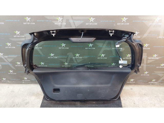Б/у крышка багажника в сборе 67005-0D030, 68105-0D050, 67005-0D160 для Toyota Yaris Б/у крышка багажника в сборе 67005-0D030, 68105-0D050, 67005-0D160 для Toyota Yaris