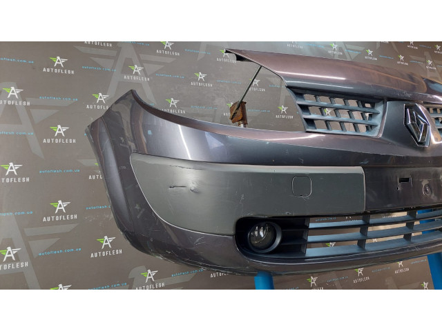 Б/у бампер передний в сборе 7701474769 для Renault Scenic II Б/у бампер передний в сборе 7701474769 для Renault Scenic II