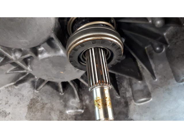 Б/у КПП/ коробка передач PK4005/ 8200726841, 2.0 dCi 6ти ступенчатая для Renault Espace IV/ Laguna III/ Vel Satis Б/у КПП/ коробка передач PK4005/ 8200726841, 2.0 dCi 6ти ступенчатая для Renault Espace IV/ Laguna III/ Vel Satis