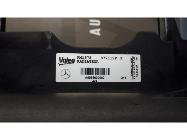 Б/у радиатор основной A9065000002 для Mercedes Sprinter/ Volkswagen Crafter Б/у радиатор основной A9065000002 для Mercedes Sprinter/ Volkswagen Crafter