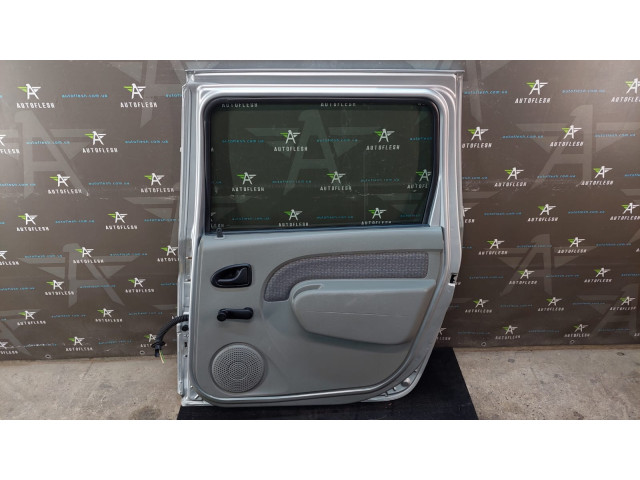 Б/у дверь задняя правая 821009310R, 6001548834R, OVKPW для Dacia Logan MCV Б/у дверь задняя правая 821009310R, 6001548834R, OVKPW для Dacia Logan MCV