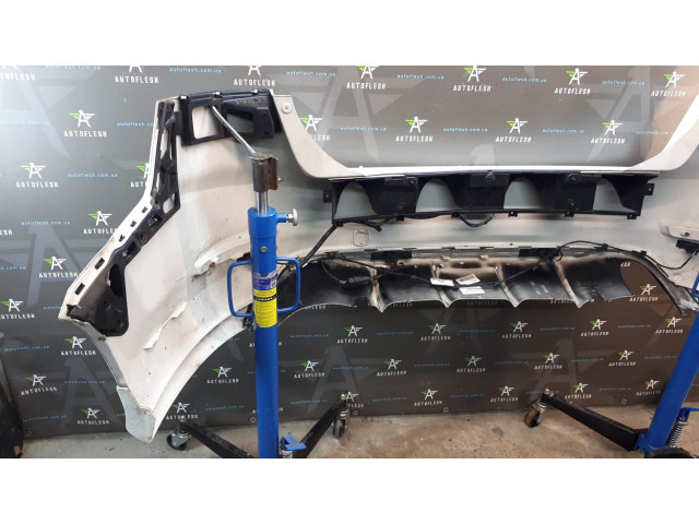 Б/у бампер задний в сборе под парктроник BS71A17906A, 1726322 для Ford Mondeo IV Б/у бампер задний в сборе под парктроник BS71A17906A, 1726322 для Ford Mondeo IV