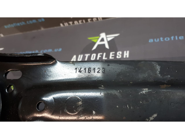 Б/у рычаг задний правый/ сайлентблок 6G915A968, 31406350, 31406659 для Ford/ Volvo Б/у рычаг задний правый/ сайлентблок 6G915A968, 31406350, 31406659 для Ford/ Volvo