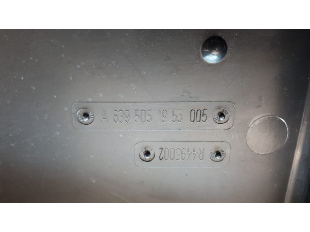 Б/у диффузор вентилятора A6395004400, A6395051955 для Mercedes Viano/ Vito Б/у диффузор вентилятора A6395004400, A6395051955 для Mercedes Viano/ Vito