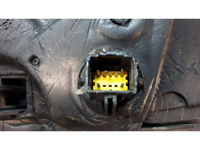 Б/у зеркало правое, 7pin для Renault Megane II Б/у зеркало правое, 7pin для Renault Megane II