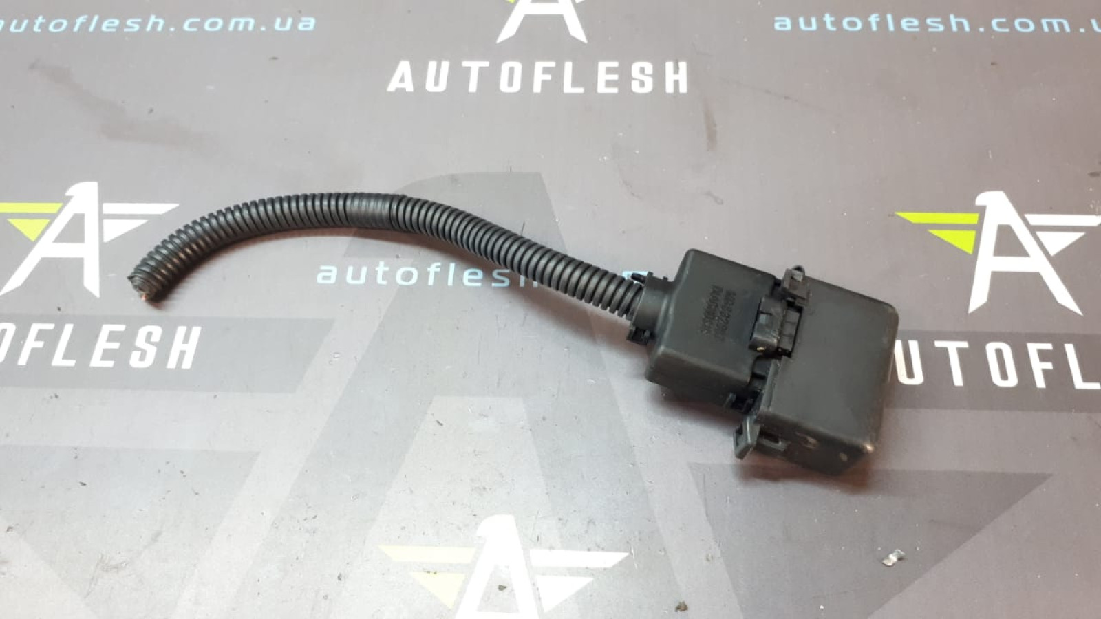 Б/у разьем диагностический MG632867 для Hyundai/ KIA Б/у разьем диагностический MG632867 для Hyundai/ KIA