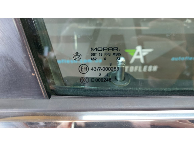 Б/у дверь передняя правая для Chrysler 300C Touring/ Dodge Magnum Б/у дверь передняя правая для Chrysler 300C Touring/ Dodge Magnum