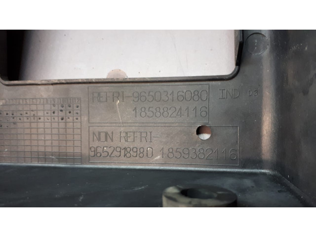 Б/у панель передняя/ диффузор вентилятора 9650316080, 9652918980 для Citroen C4/ Peugeot 307, 308, 3008, 5008 Б/у панель передняя/ диффузор вентилятора 9650316080, 9652918980 для Citroen C4/ Peugeot 307, 308, 3008, 5008