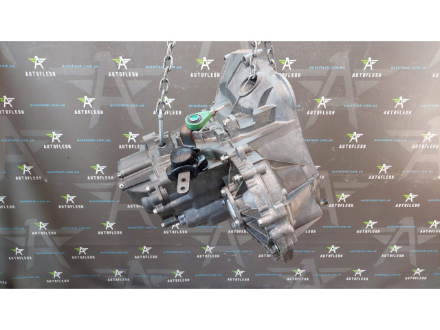 Б/у КПП/ коробка передач 55276900/ 55219859, 1.3 MJET Euro 5 для Fiat Doblo/ Opel Combo Б/у КПП/ коробка передач 55276900/ 55219859, 1.3 MJET Euro 5 для Fiat Doblo/ Opel Combo
