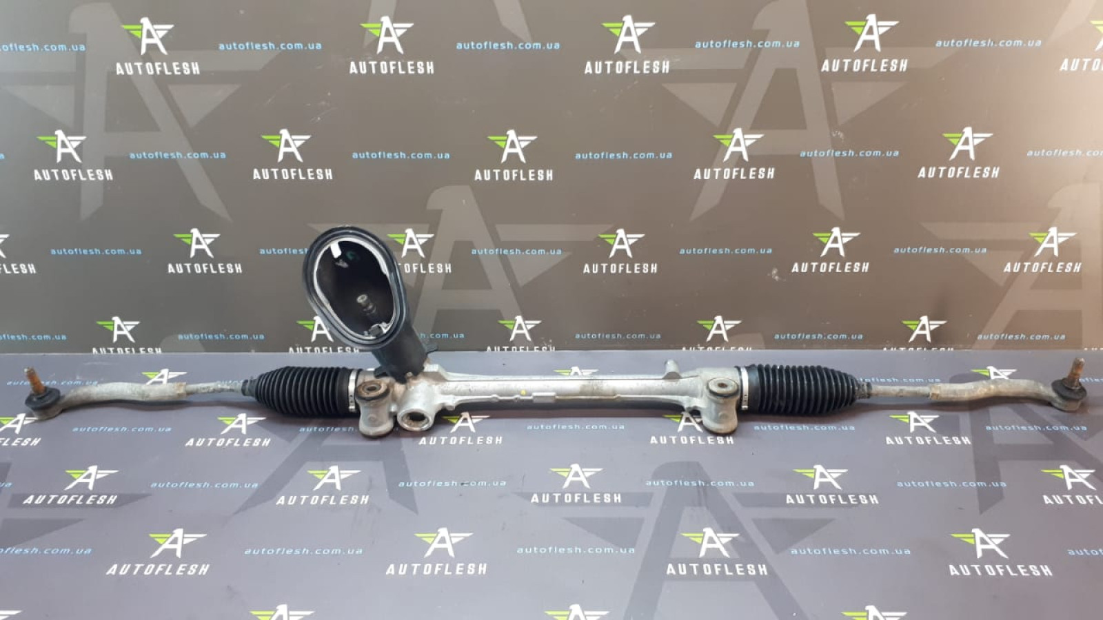 Б/у рулевая рейка 455000D270, 4551052360 для Toyota Yaris III