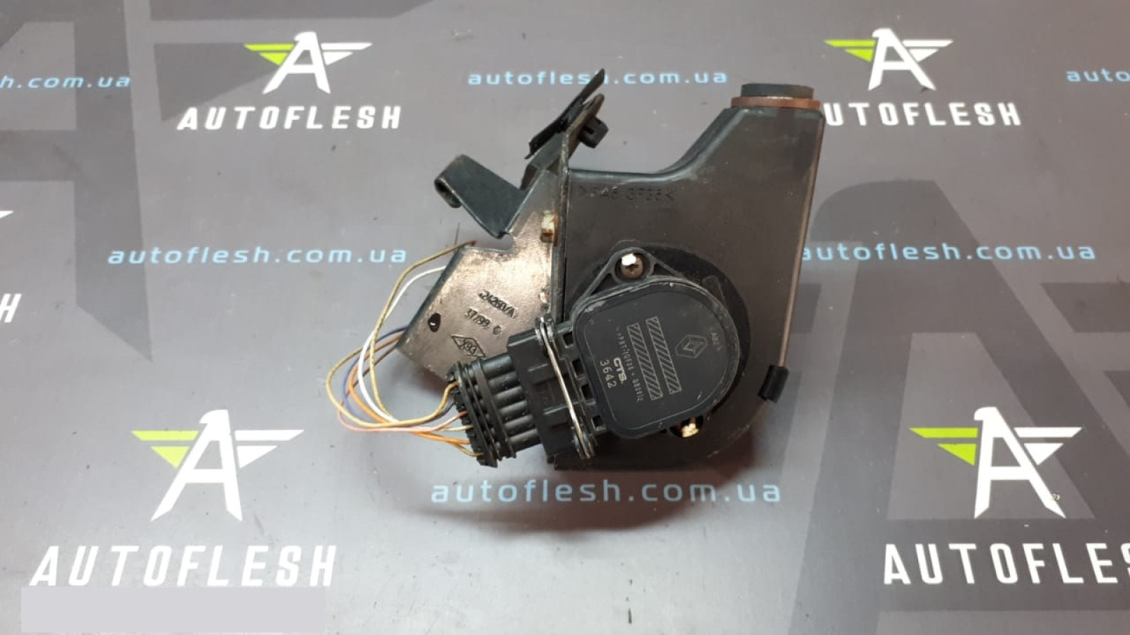 Б/у датчик положения педали газа/ потенциометр 7700431918, 1.9 D для Renault
