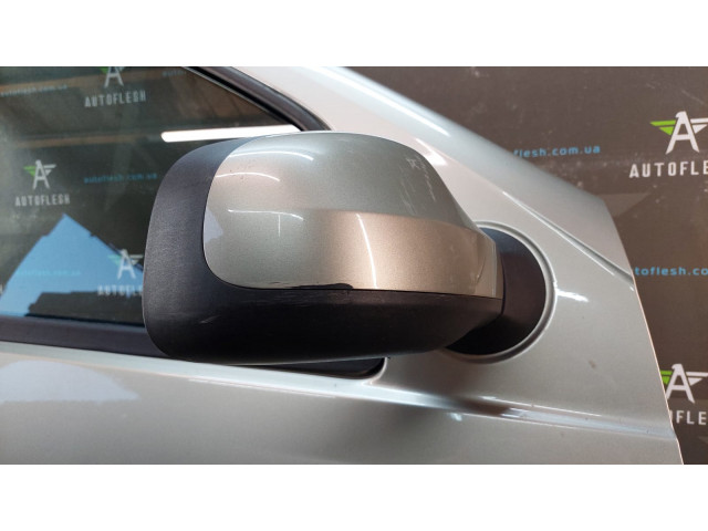 Б/у дверь передняя левая/ правая 801015127R, 801007358R для Dacia Sandero Б/у дверь передняя левая/ правая 801015127R, 801007358R для Dacia Sandero