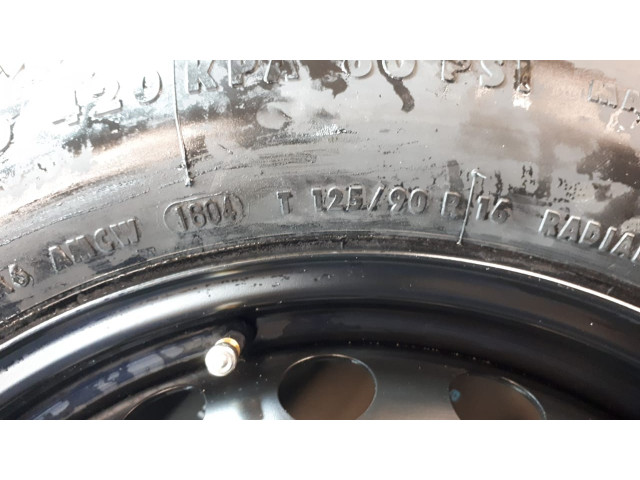 Б/у запаска/ докатка 2094000402, T125/90/R16, 3.50Bx16H2/ ET17 для Mercedes C-Class/ CLK Б/у запаска/ докатка 2094000402, T125/90/R16, 3.50Bx16H2/ ET17 для Mercedes C-Class/ CLK