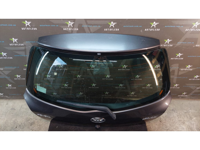 Б/у крышка багажника в сборе 67005-0D030, 68105-0D050, 67005-0D160 для Toyota Yaris Б/у крышка багажника в сборе 67005-0D030, 68105-0D050, 67005-0D160 для Toyota Yaris