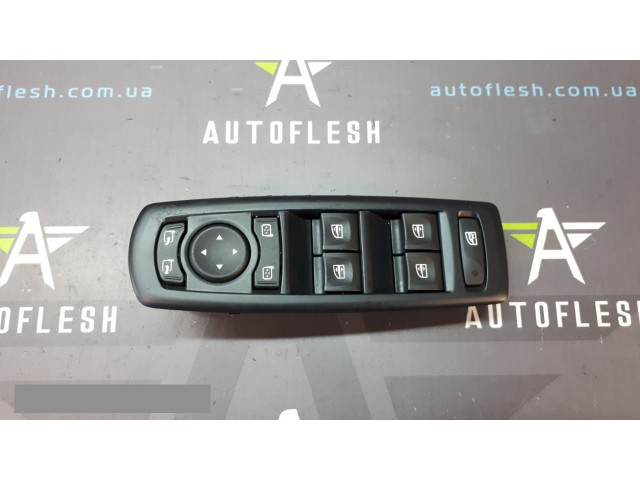 Б/у блок кнопок стеклоподъемника 809610006R для Renault Fluence/ Laguna III/ Megane III Б/у блок кнопок стеклоподъемника 809610006R для Renault Fluence/ Laguna III/ Megane III