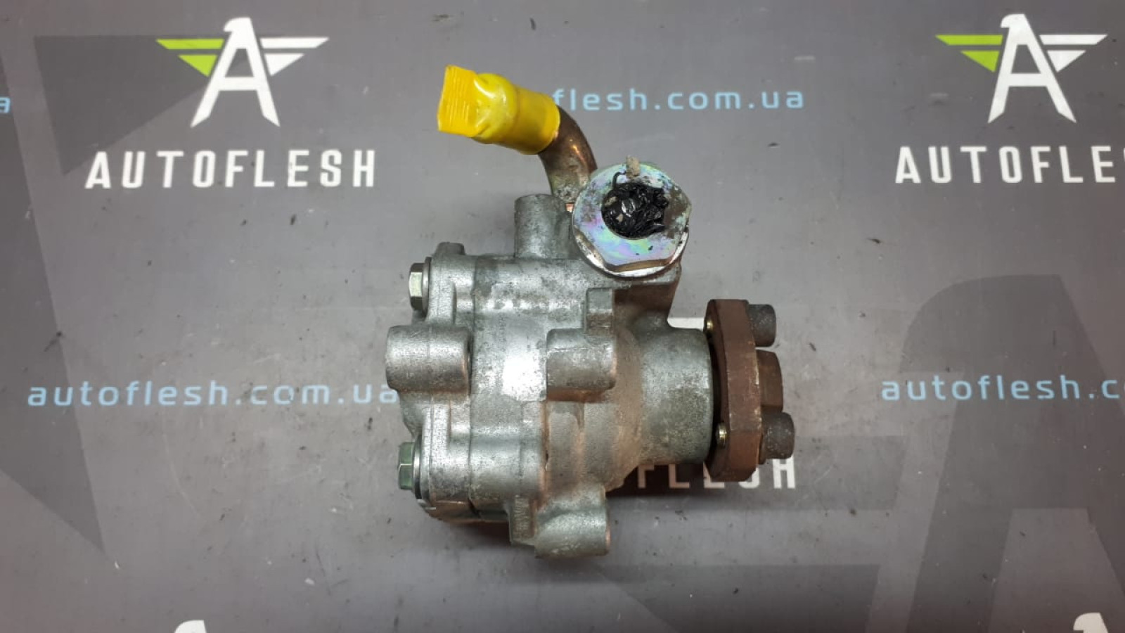 Б/у насос гидроусилителя руля/ насос ГУР 2D0422155C для Volkswagen LT II