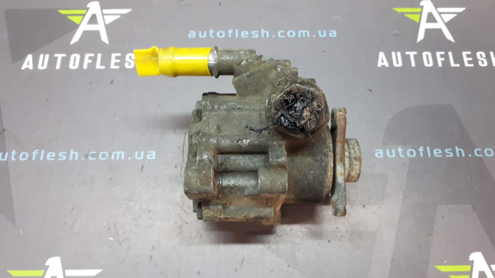 Б/у насос гидроусилителя руля/ насос ГУР 8200193992, 7691955329 для Nissan/ Opel/ Renault