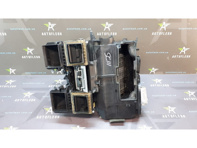 Б/у корпус печки/ испаритель/ радиатор печки 272700005R, CT1004825M, F670213F для Renault Scenic III Б/у корпус печки/ испаритель/ радиатор печки 272700005R, CT1004825M, F670213F для Renault Scenic III