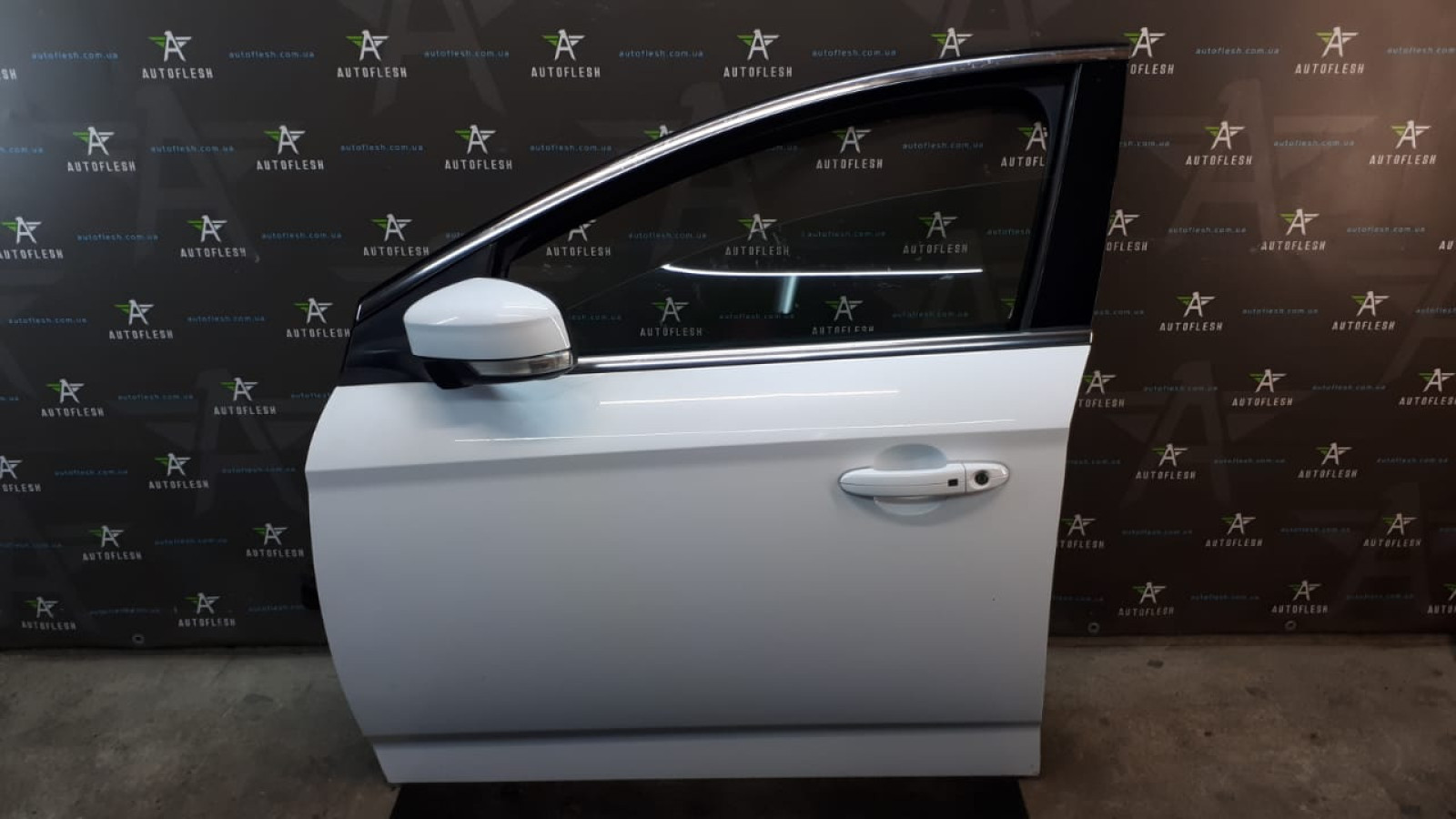 Б/у дверь передняя левая/ дверь водительская 1778162 для Ford Mondeo IV