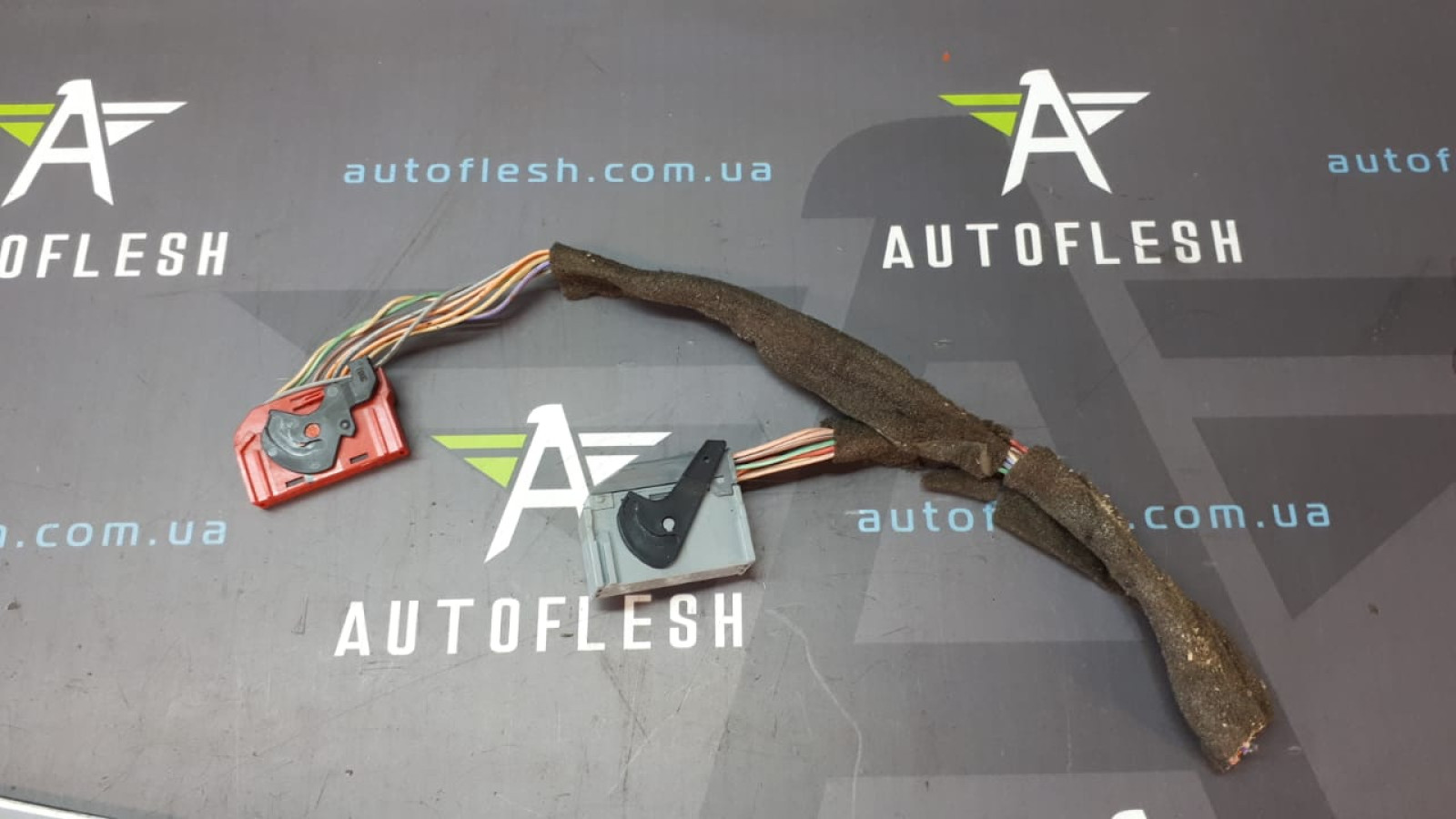 Б/у разъем панели приборов/ фишка щитка приборов 7701068191 для Renault Scenic II