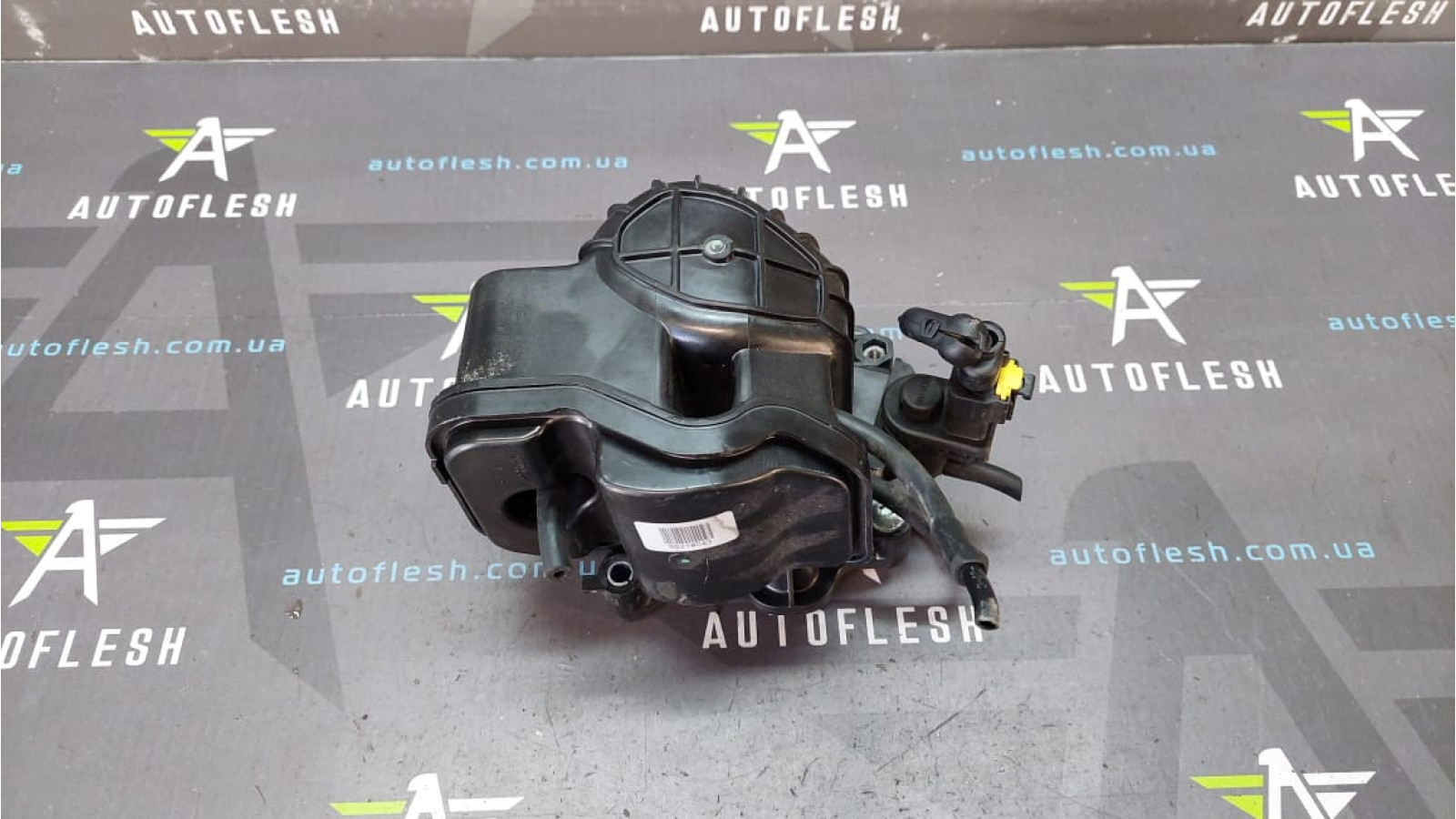 Б/у корпус охладителя клапана EGR 55230453 для Fiat Doblo, Ducato/ Opel Combo