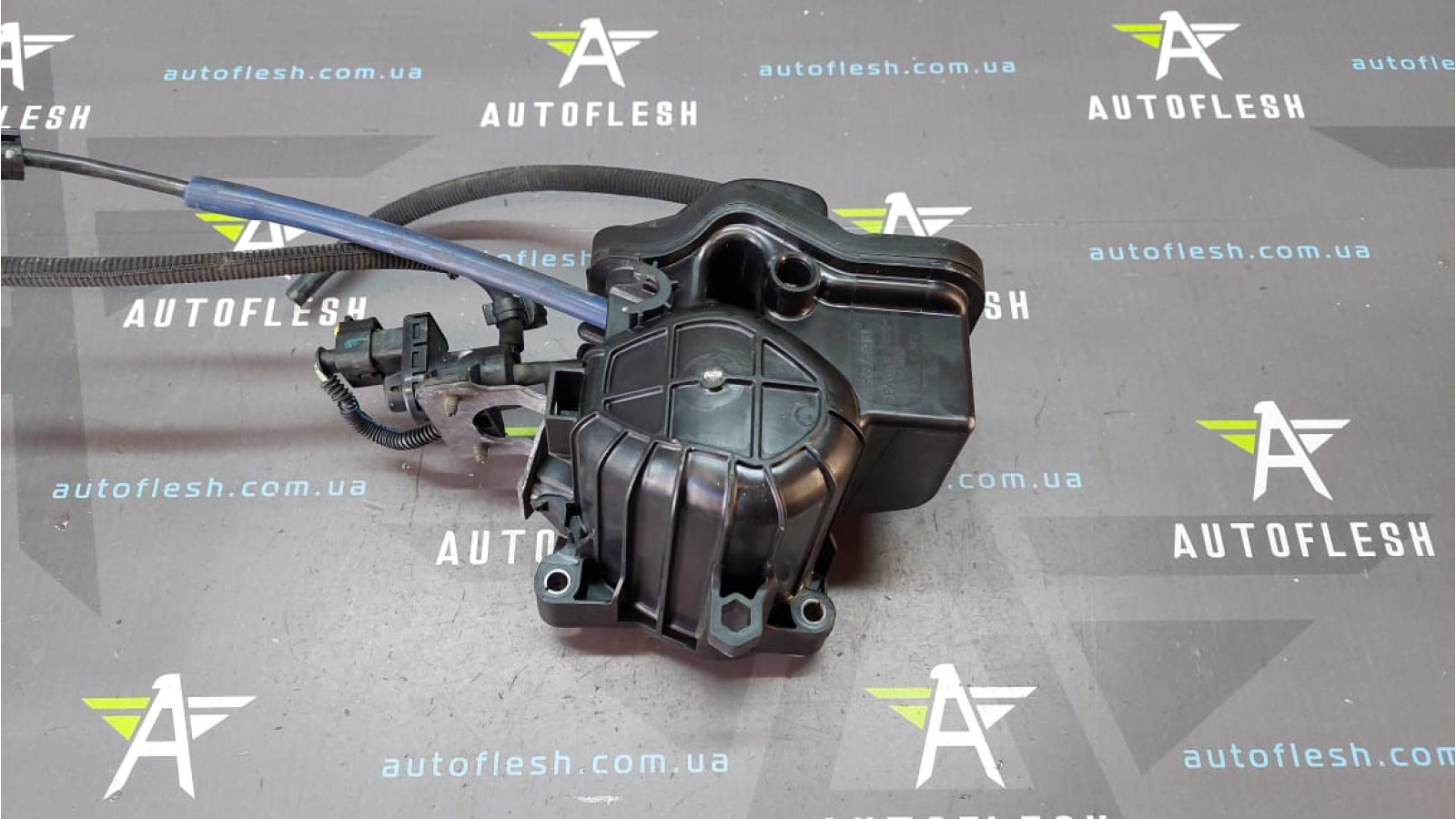 Б/у крышка клапана EGR 0428692/ 71772987 для Alfa Romeo/ Fiat/ Opel/ Saab