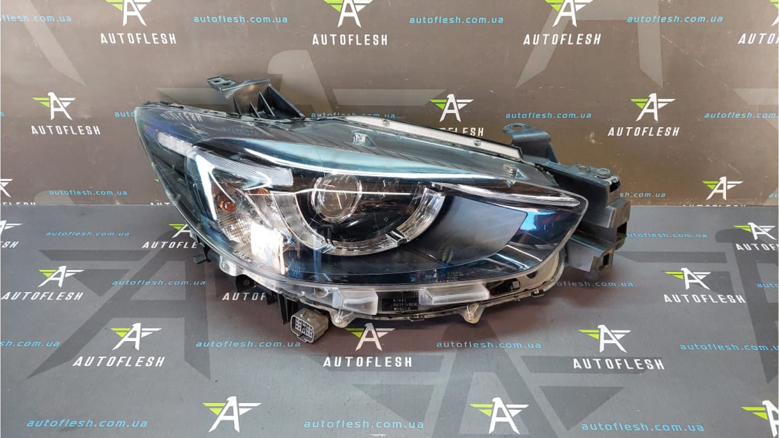 Б/у фара правая в сборе KA1L51031L, KD3151030 для Mazda CX-5