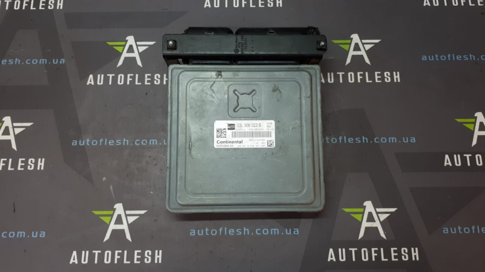 Б/у блок управления двигателем 03L906023S, 5WP42844AA для Seat Ibiza IV