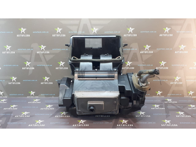 Б/у корпус печки A6398303460, A0018306560 для Mercedes Viano/ Vito Б/у корпус печки A6398303460, A0018306560 для Mercedes Viano/ Vito
