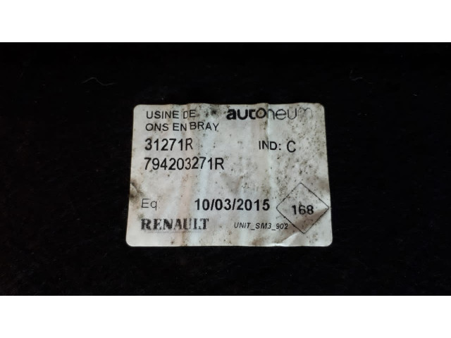 Б/у полка багажника 794203271R для Renault Zoe Б/у полка багажника 794203271R для Renault Zoe