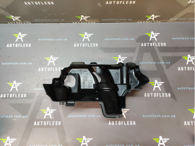 Защита двигателя/ крышка двигателя 8200400389, 1.5 dCi Renault Clio 3 Modus Защита двигателя/ крышка двигателя 8200400389, 1.5 dCi Renault Clio 3 Modus