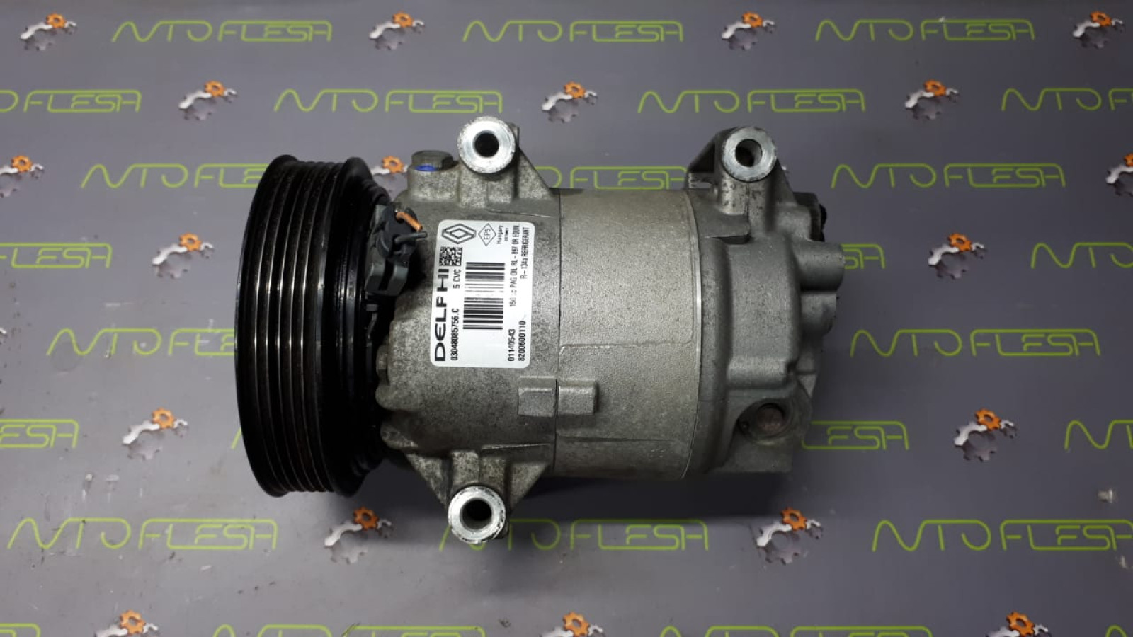 Б/у компрессор кондиционера 8200600110 Delphi для Nissan/ Renault