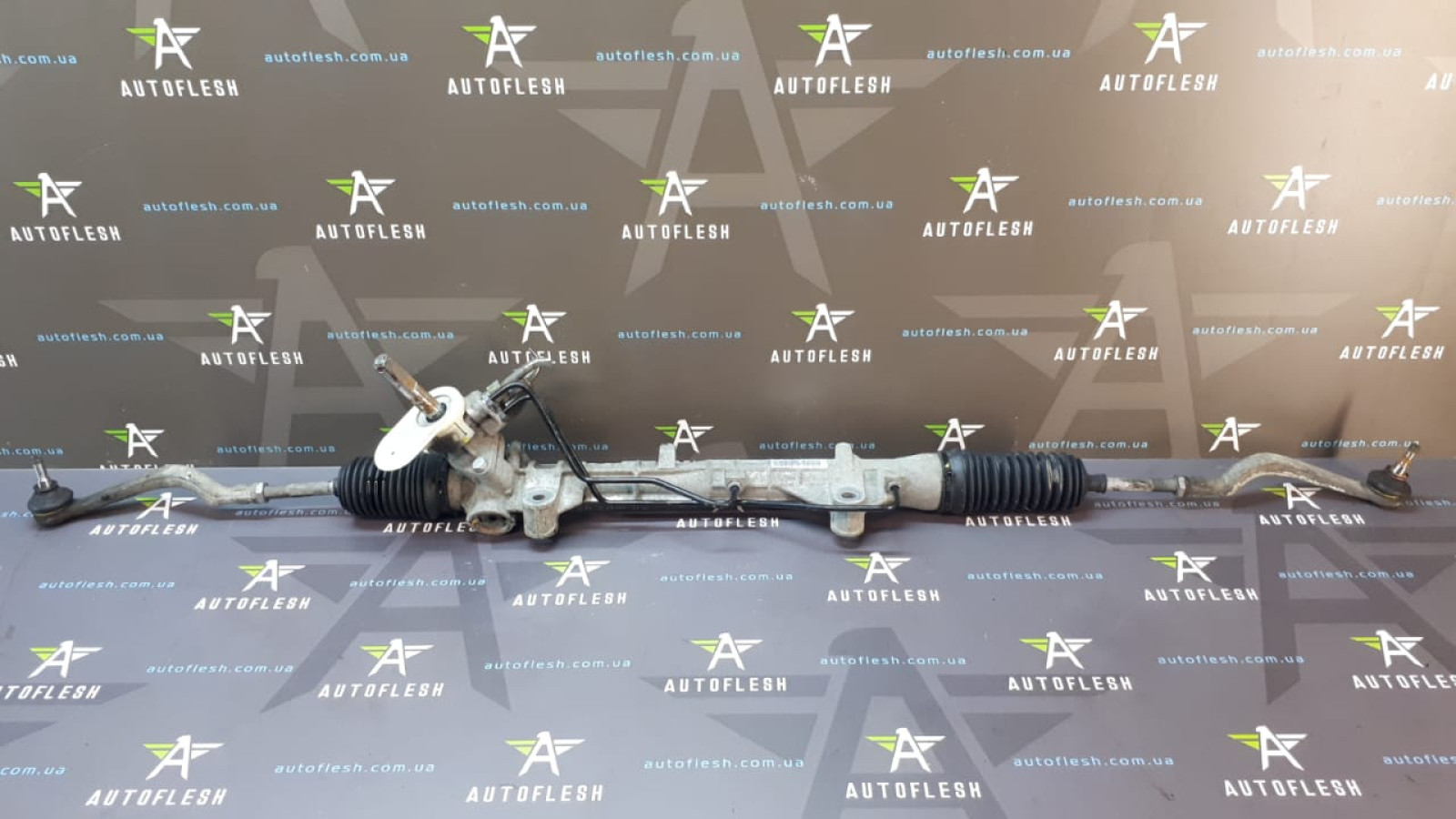 Б/у рейка рулевая в сборе 8200720880/ 6900001363 для Dacia/ Renault Logan, Sandero