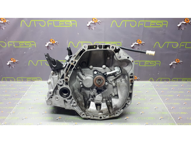Б/у КПП 8201042105, JR5306, 1.5 dCi для Renault Clio III