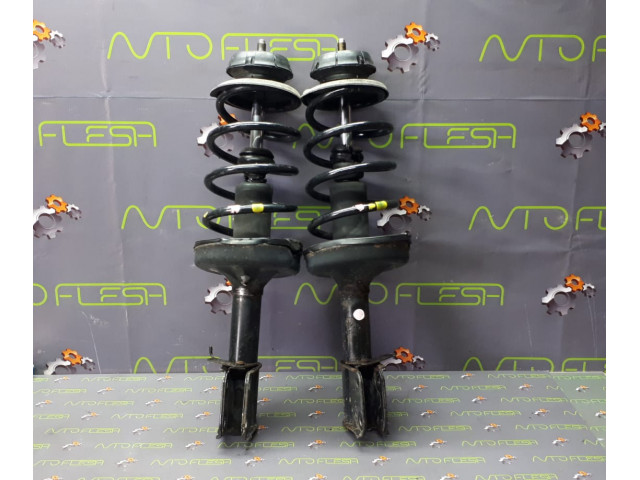 Б/у стойка амортизатора в сборе 8200675690 для Nissan Kubistar/ Renault Kangoo Б/у стойка амортизатора в сборе 8200675690 для Nissan Kubistar/ Renault Kangoo